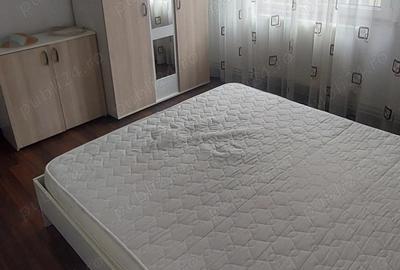 Inchiriez apartament cu 2 camere