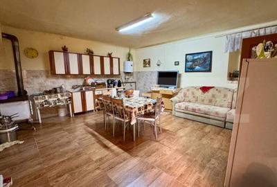 Casa de vanzare, 3 camere, 86 mp - langa piata Cibin - 9