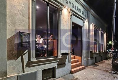 Casă individuală cu 4 camere cu Canalizare în P-ța Romană - 1