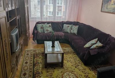 Apartament cu 3 camere decomandat în Central - 2