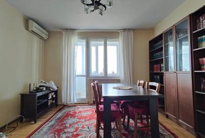 Apartament cu 3 camere semidecomandat, mobilat în Ștefan cel Mare - 15