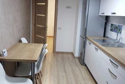 Apartament cu 2 camere decomandat în Triaj - 4