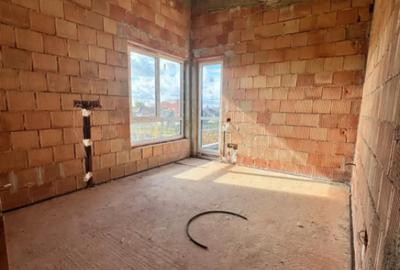 Casă cu 4 camere cu Teren 420 Mp în Săsar - 11