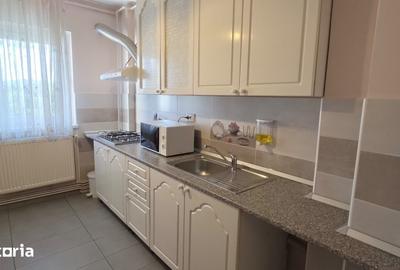 Apartament cu 2 camere decomandat în Șerbănești