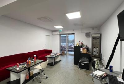 Spațiu comercial de vânzare – 247 mp utili, împărțiți în 2 unități independente - 17