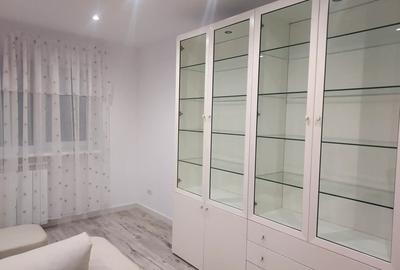 Inchiriez apartament 3 camere, decomandat, etaj 2, Precista - 3