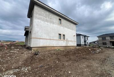 Casă cu 4 camere cu Teren 300 Mp în Șura Mică - 6
