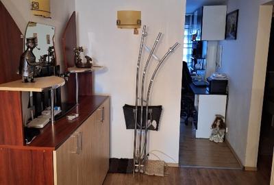 Apartament cu 3 camere decomandat în Central - 13