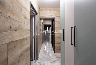 Apartament cu 4 camere decomandat, mobilat în Central