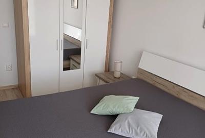 Apartament cu 2 camere decomandat în Lazaret - 2