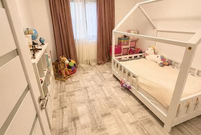 Casă cu 4 camere cu Teren 331 Mp în Domnești - 8