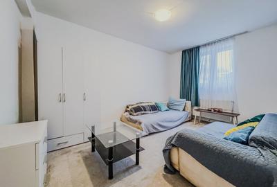 Garsonieră decomandată în Central - 2