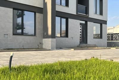 Mamaia Nord, vila noua, prima inchiriere,termenlung - 1
