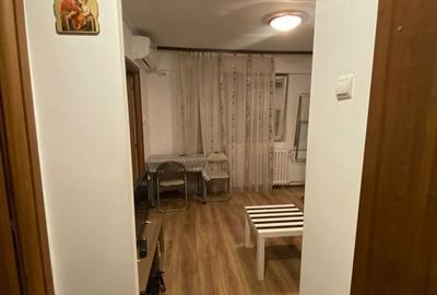 Garsonieră semidecomandată în Berceni - 2
