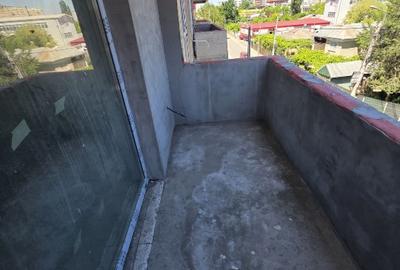 Apartament cu 2 camere semidecomandat în Baza 3 - 14