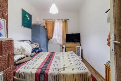 Casă individuală cu 4 camere cu Canalizare în 1 Mai - 10