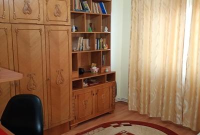 Apartament cu 2 camere decomandat în Mazepa 2 - 3
