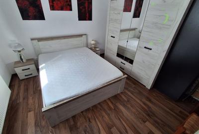 Apartament cu 2 camere decomandat în Sânpetru