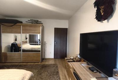 Casă cu 4 camere cu Canalizare în Periferie - 5