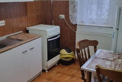 Inchiriez garsoniera in Rm Valcea etaj 1 suprafata 26 mp fara balcon zona traian dovali - 4