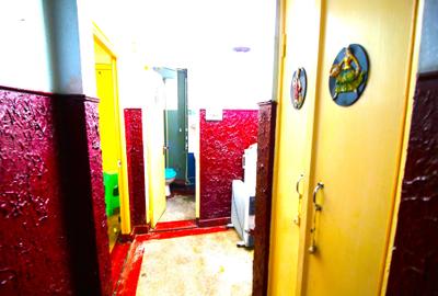 Apartament cu 2 camere decomandat în Micro 20 - 6