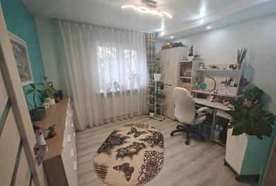 Apartament 3 camere 50mp Garofi?ei - 10