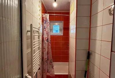 Apartament cu 4 camere decomandat în Central - 2