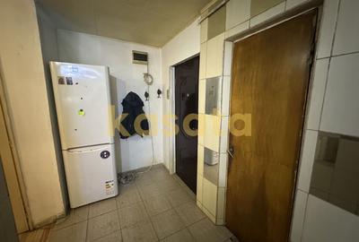 Apartament cu 4 camere decomandat în Moinești - 5