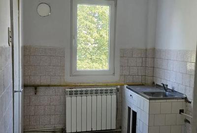 Apartament cu 2 camere nedecomandat în Central