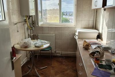 Apartament cu 3 camere semidecomandat în Berceni - 8