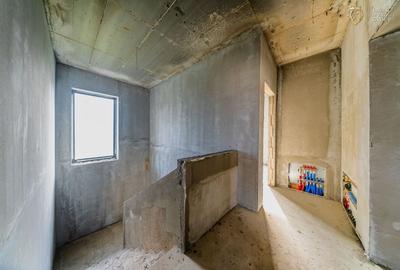 VILA  noua 4 camere in Vladimirescu - 26