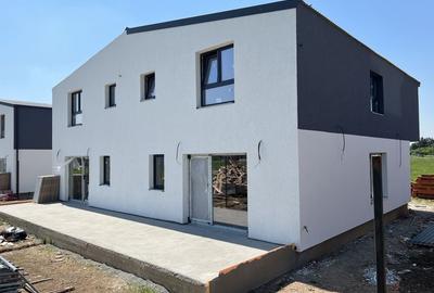 Comision 0%! 1/2 Duplex P+1, 4 camere, 105mpU, 351mpT, Giarmata! - 10