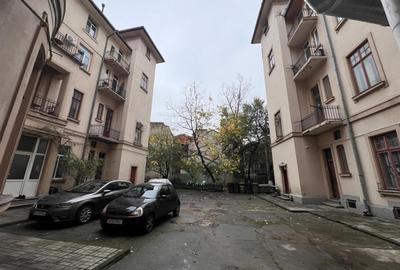 Spatiu de birou pe Bulevardul Carol - 11