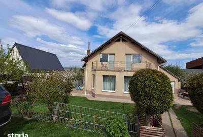 Casă cu 4 camere cu Teren 680 Mp în Gruia - 2