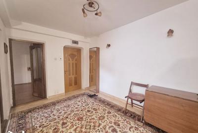 Apartament cu 2 camere decomandat în Precista - 4