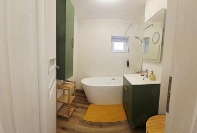 Apartament cu 3 camere decomandat în Centrul Civic - 9