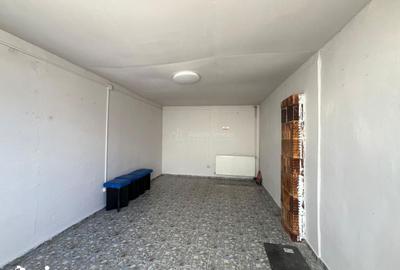 Spațiu comercial, de 200 mp, în Central - 11