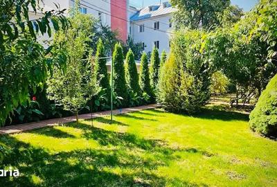 Casă cu 4 camere cu Teren 432.1 Mp în Central - 2