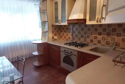 Apartament cu 2 camere semidecomandat în Titulescu - 2