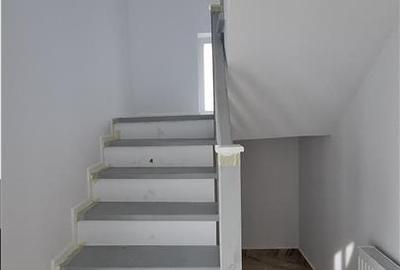 Casă individuală cu 4 camere cu Canalizare în Valea Lupului - 5