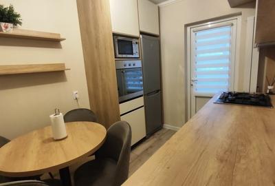 Dacia - Comat - 3 camere decomandat renovat complet - mobilat + utilat - modern - 3