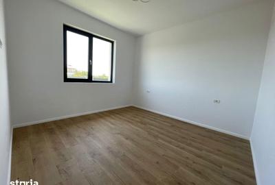 Casă cu 4 camere cu Teren 400 Mp în Domnești - 2
