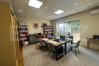 Apartament cu 3 camere decomandat, mobilat în Titulescu - 15