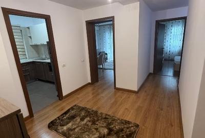 Vând apartament 3 camere.în Ten Blocks - 13