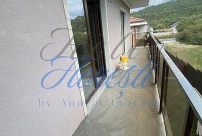 Casă cu 4 camere în Luna - 10