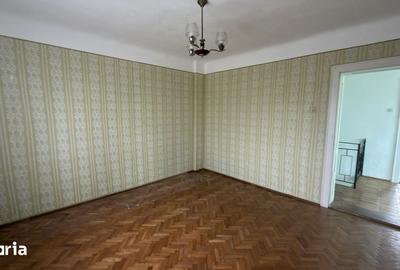 Casă cu 3 camere cu Teren 2200 Mp în Șișești - 11