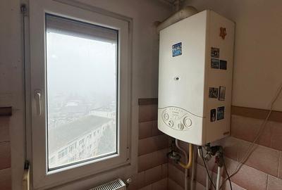 Apartament cu 3 camere semidecomandat în Narcisa - 6