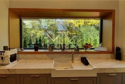 Casă individuală cu 7 camere cu Canalizare în Băneasa - 13