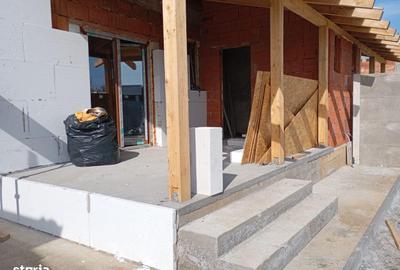 Casă cu 4 camere cu Teren 315 Mp în Ghiroda - 5