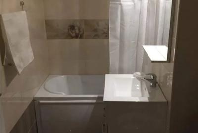 Apartament cu 3 camere decomandat în Central - 7